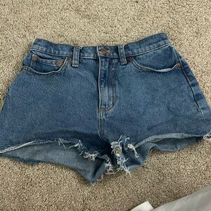 super cute PINK shorts